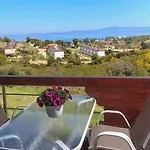 Hilltop 5 * Hanióti